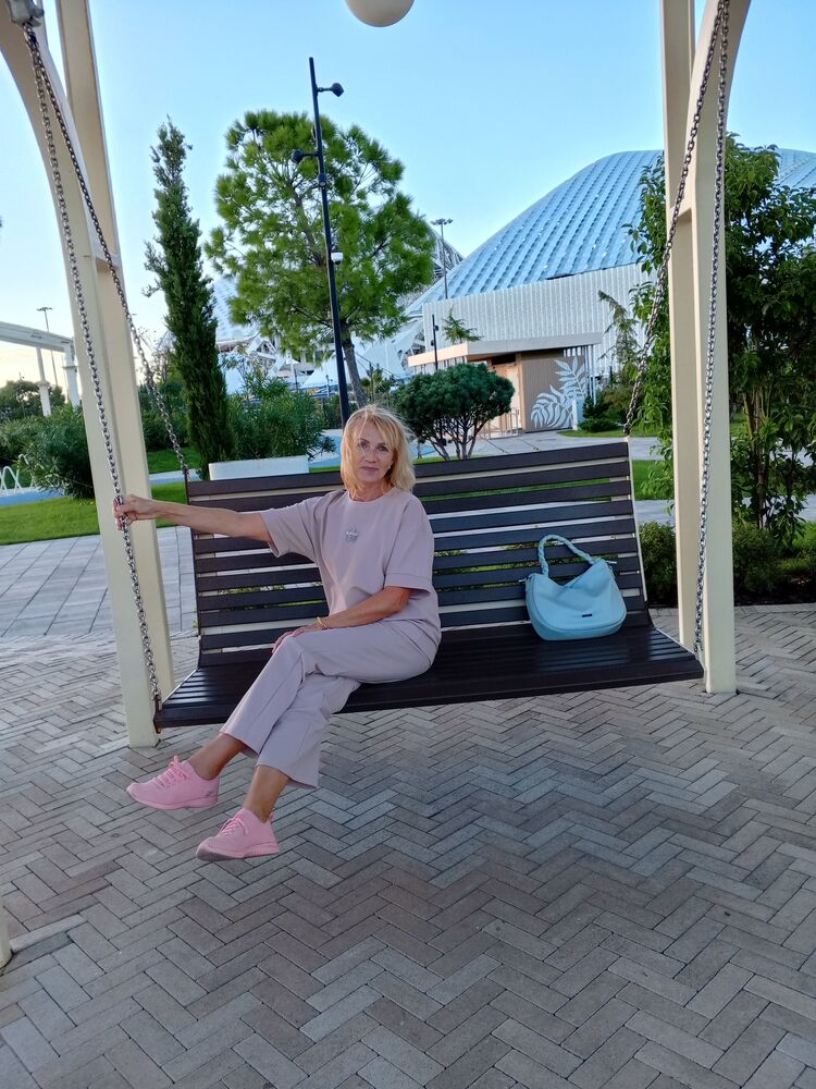  53966508  Irina, 58 ,    