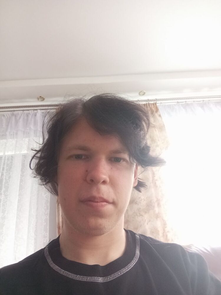  46550888  , 21 ,    