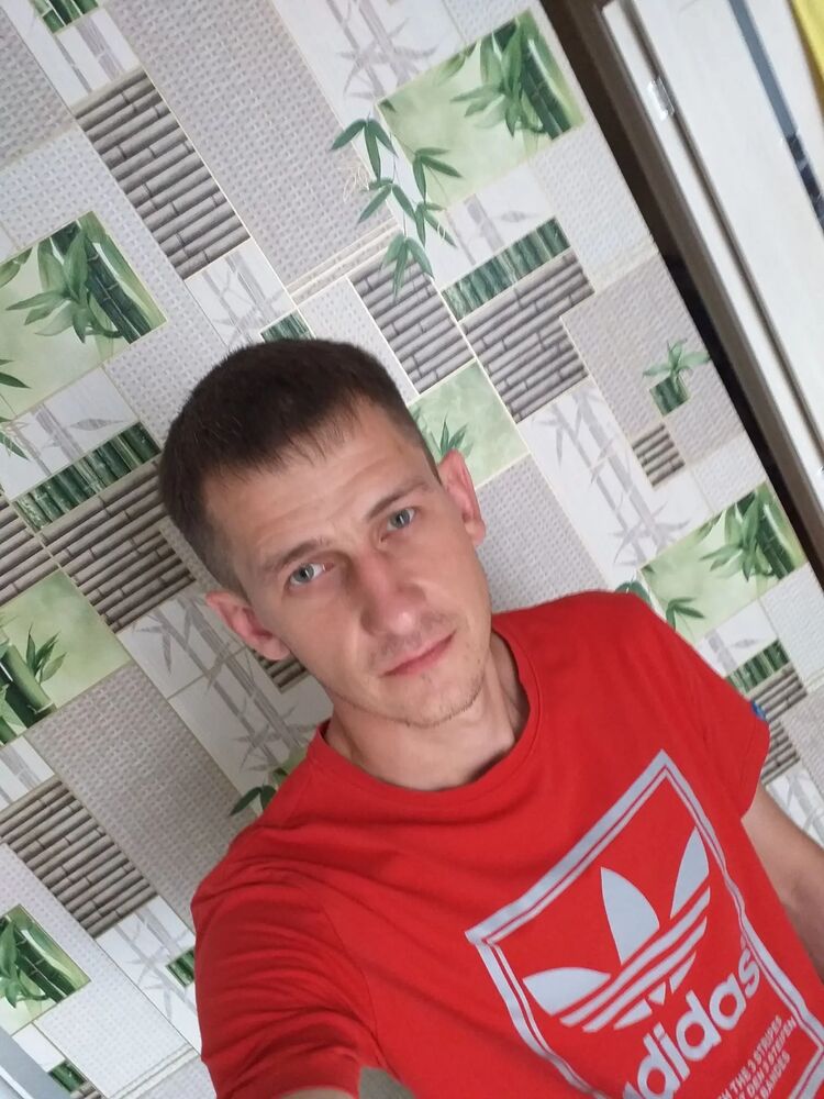  37482648  , 32 ,    