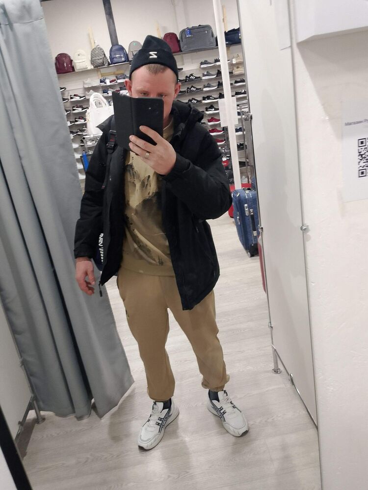  52313428  , 22 ,    