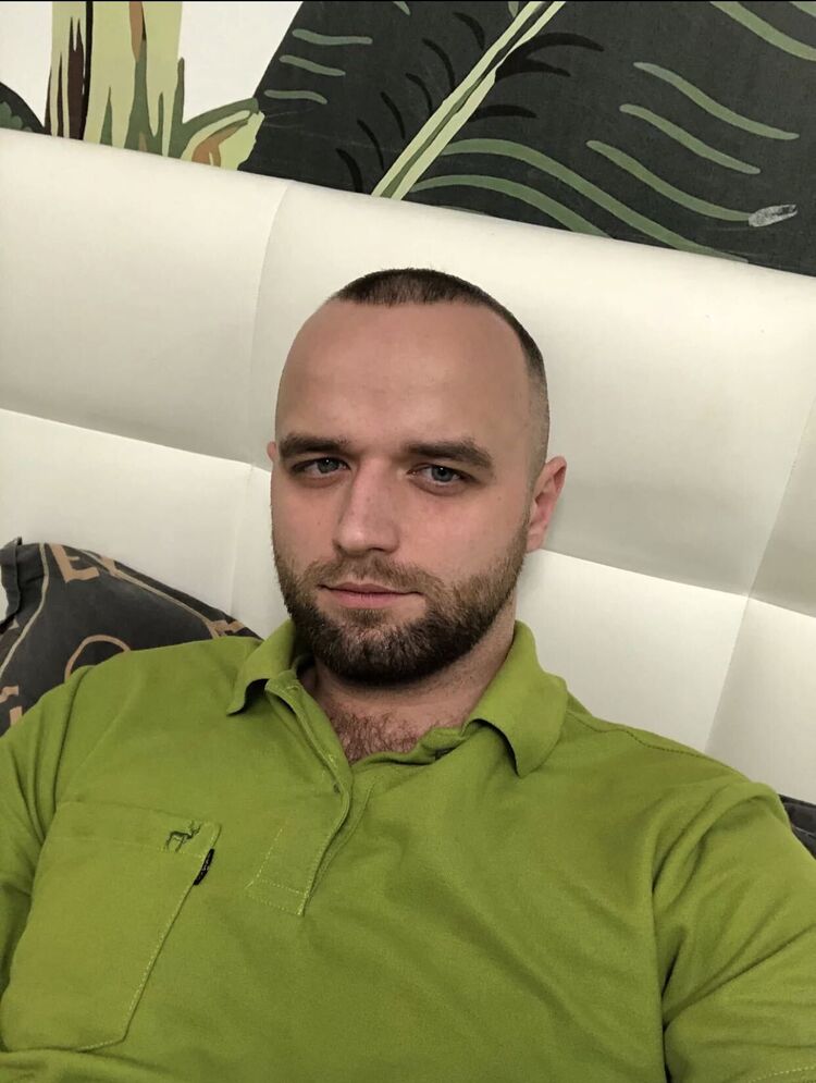  48188458  , 32 ,    