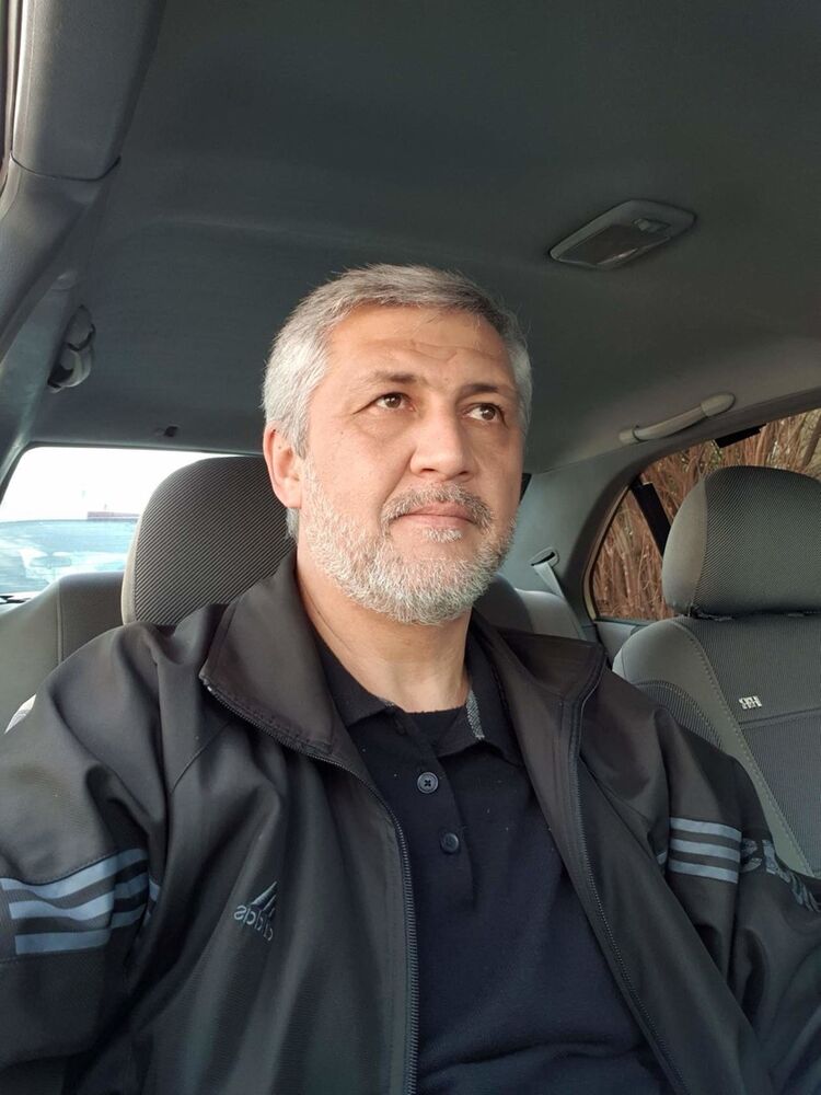  18831728  Larry, 64 ,    