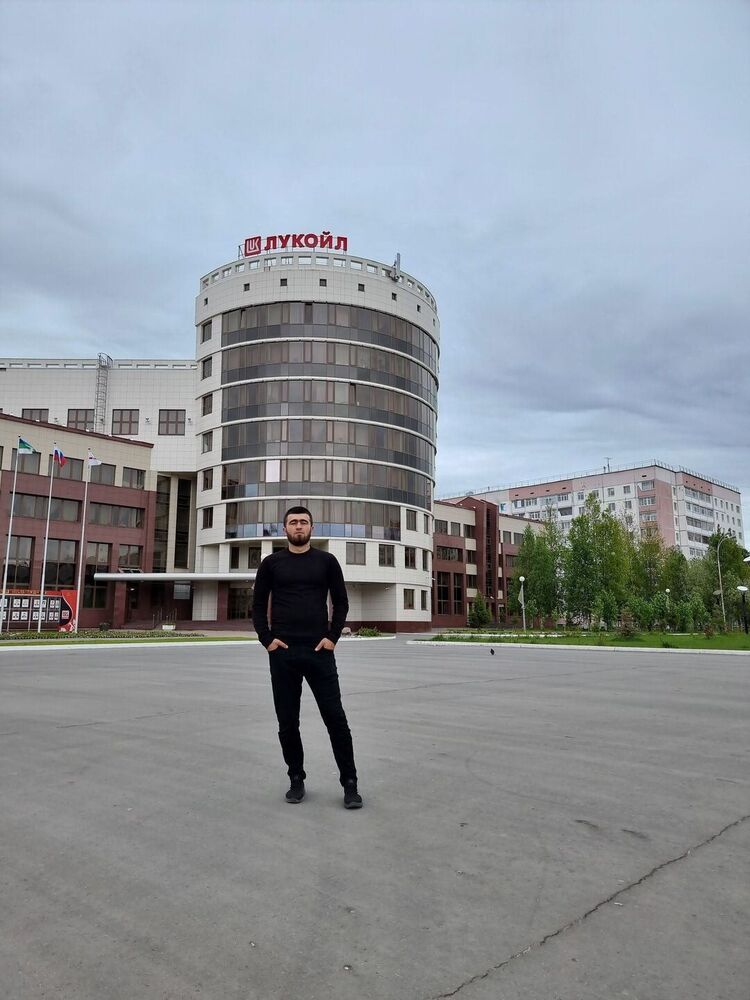  45056568  Firdavs, 24 ,    