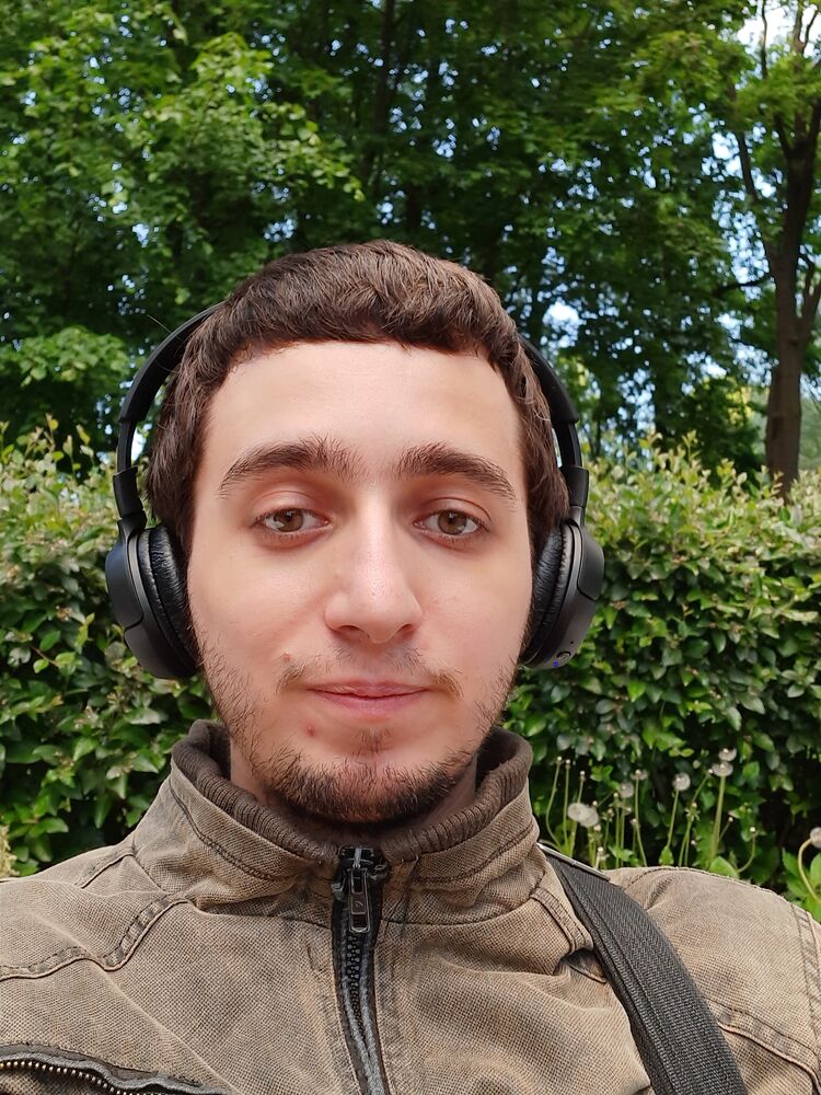  27439878  , 33 ,    -