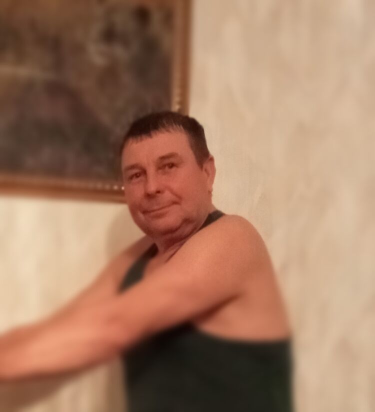  46983198  , 55 ,    