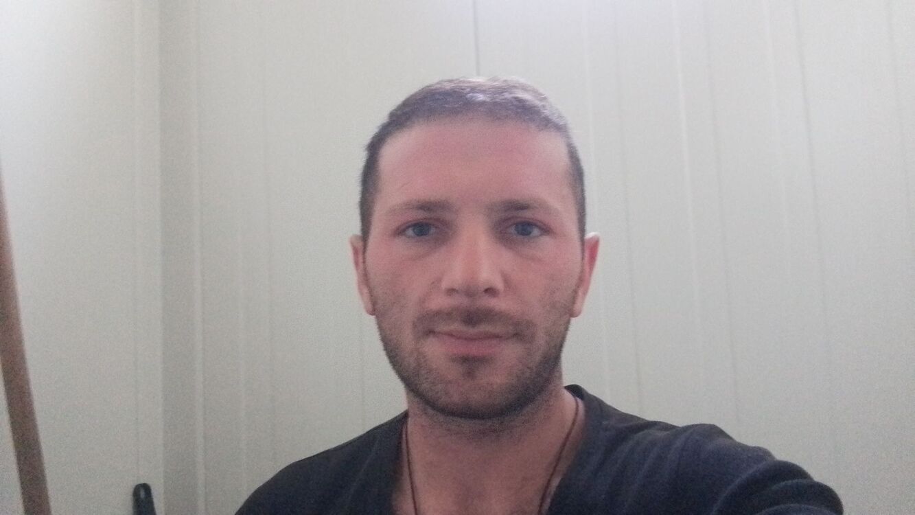  29432768  Giorgi, 33 ,    