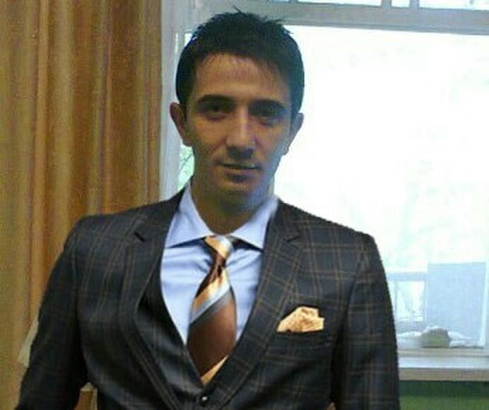  ,   Ruslan, 38 ,   ,   , c 