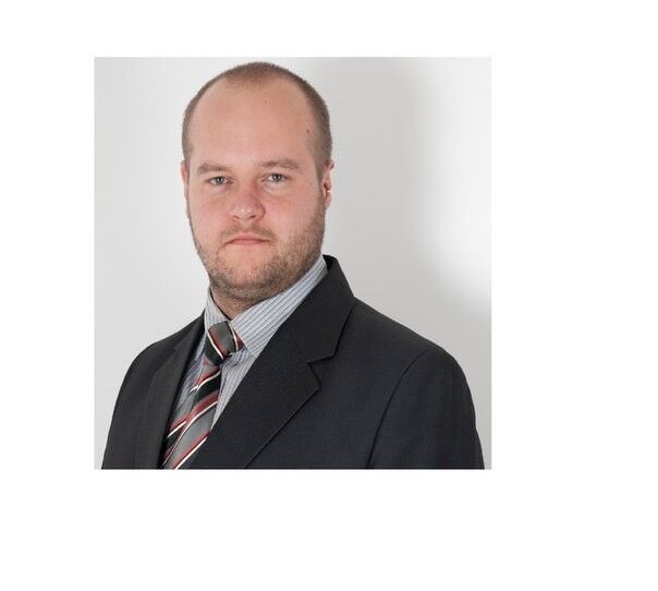  ,   Michal, 40 ,   ,   , c 