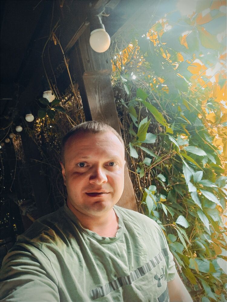  52970318  , 36 ,    
