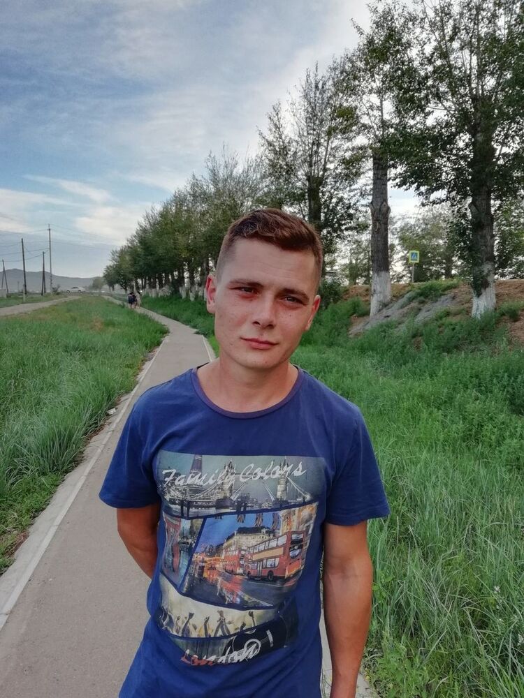  -,   , 32 ,  
