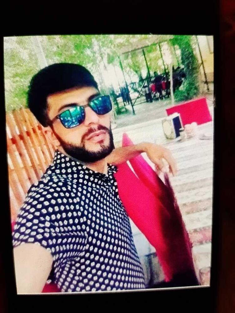  17453538  Serxan, 37 ,    