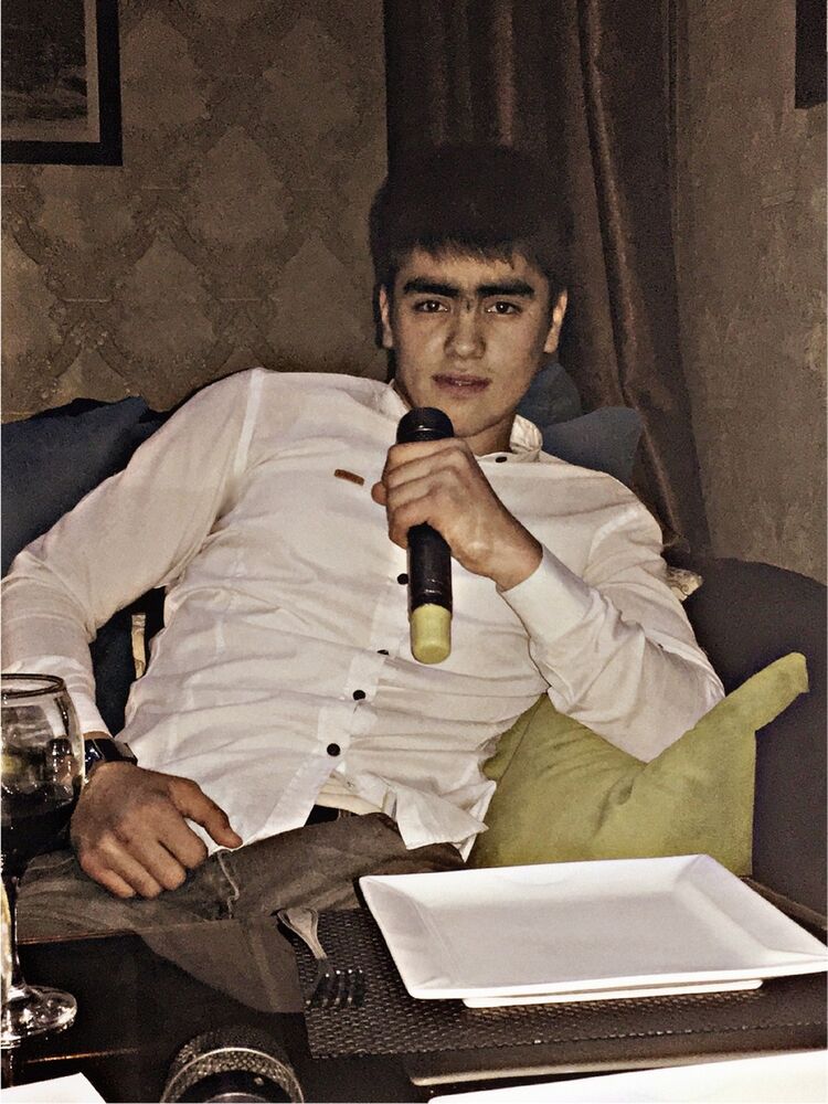  10838298  , 28 ,    