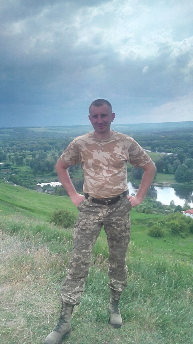  ,   Artem, 41 ,   