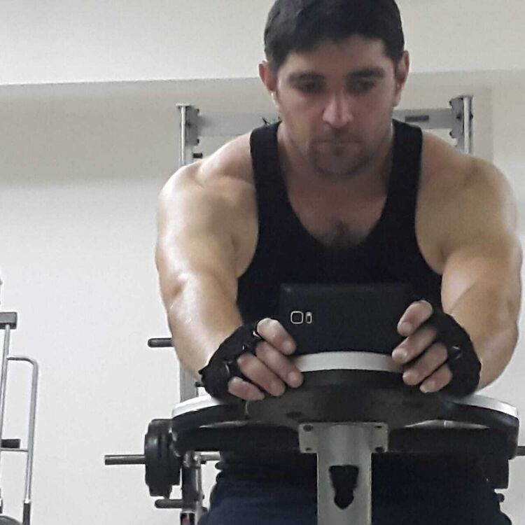  ,   Ceyhun, 40 ,     , c 