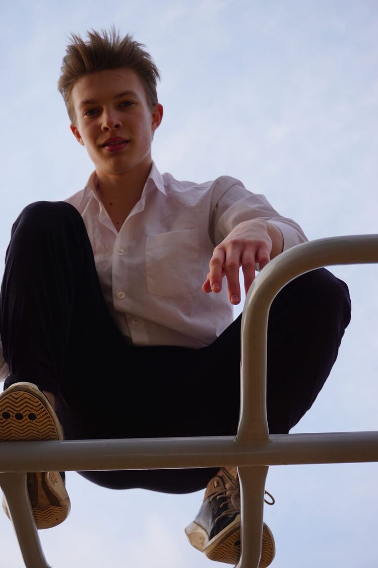 ���� 25583888 ����� �����, 22 ����, ���� ���������� � �������������