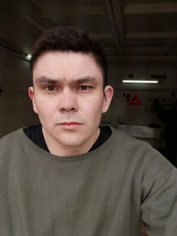  43663498  Timur, 31 ,    