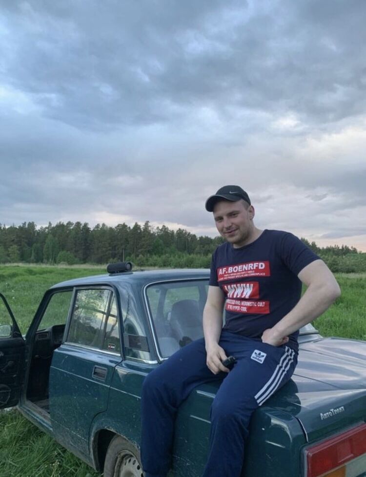  47898238  , 27 ,    