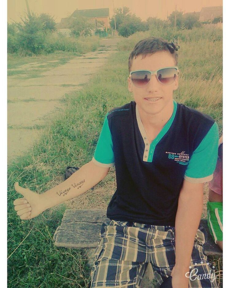  15632298  , 25 ,    