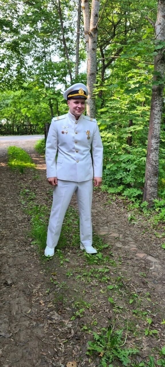  39621838  , 23 ,    -