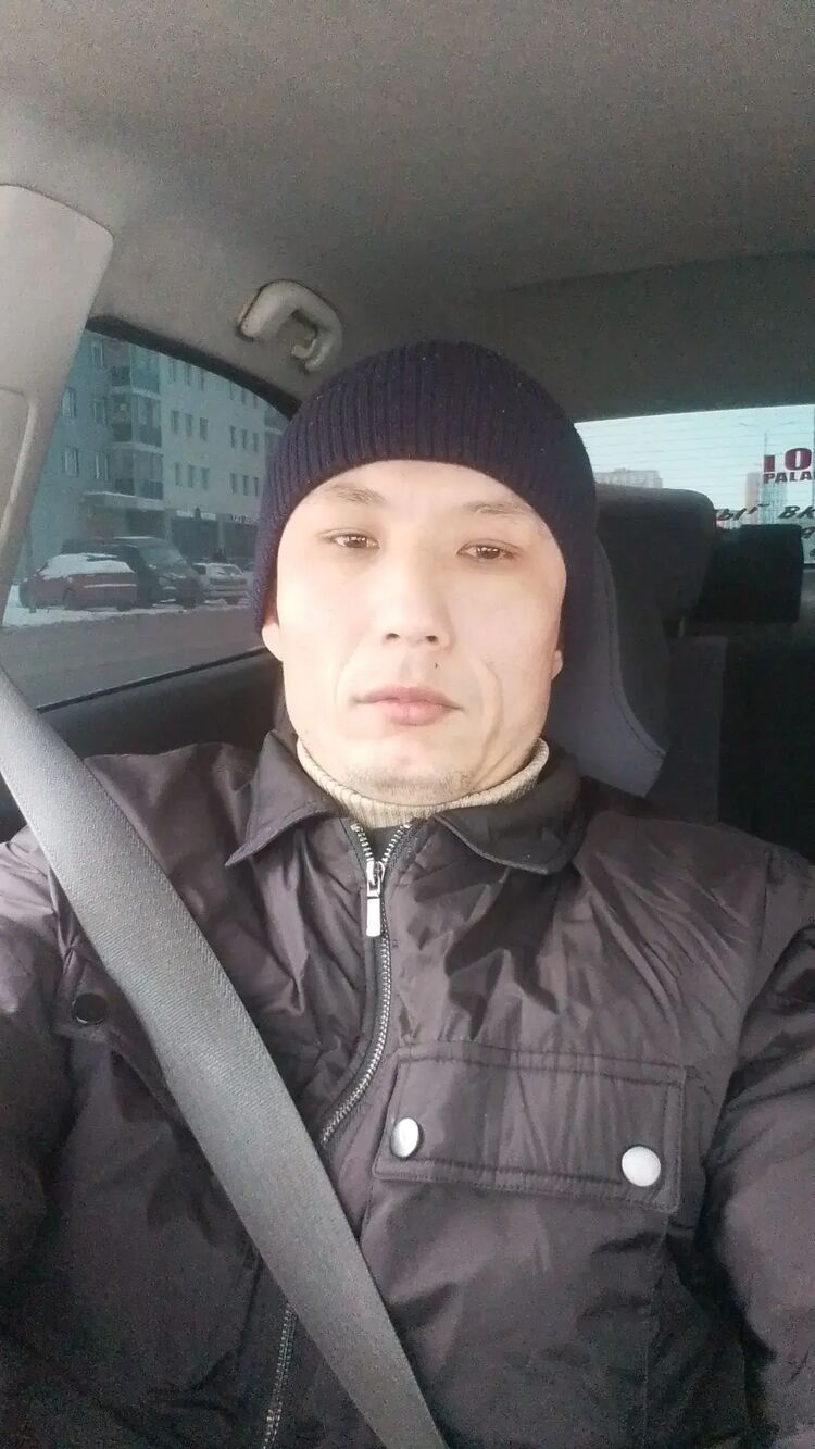  48828238  , 34 ,    