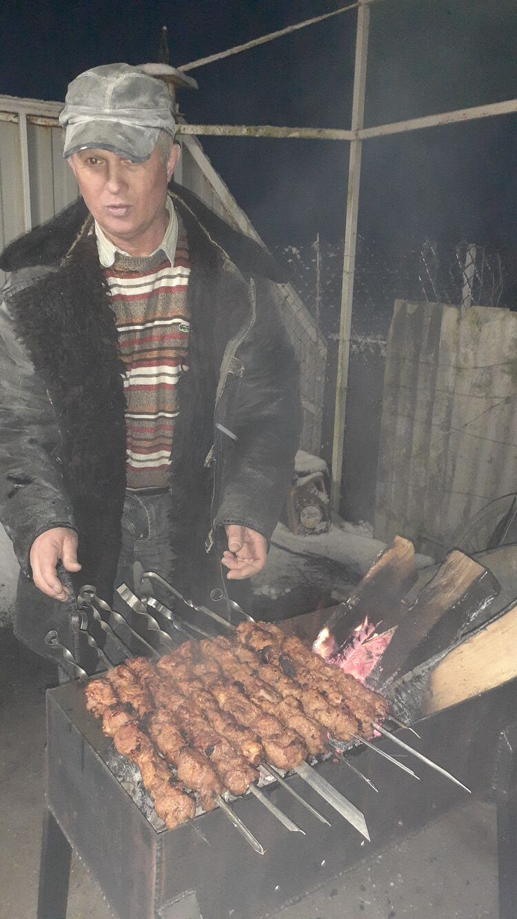  ,   Vlktor, 54 ,   ,   