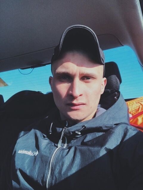  45265898  Kamil, 29 ,    