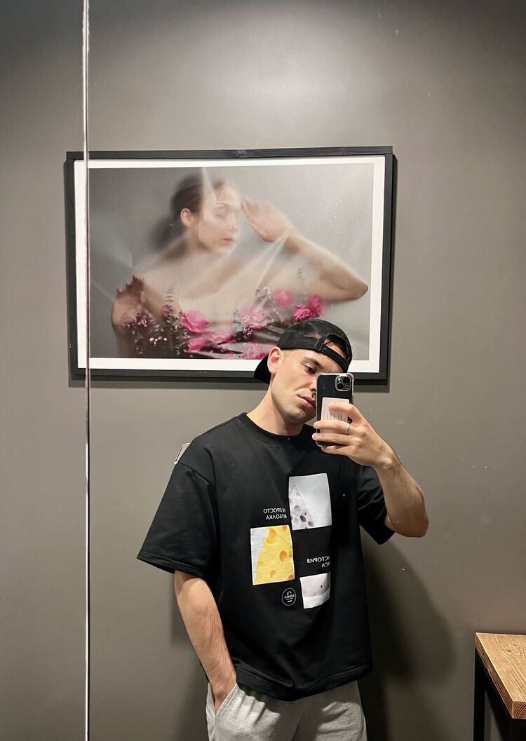  52734308  , 25 ,    