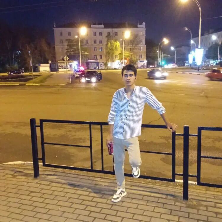 ���������� ������, ���� ����� Ali, 21 ���, ������������ ��� ������, ����� � ���������