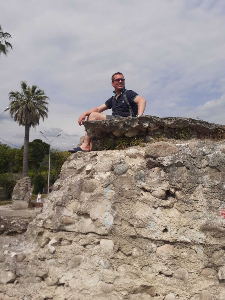  39191328  Austin, 45 ,    