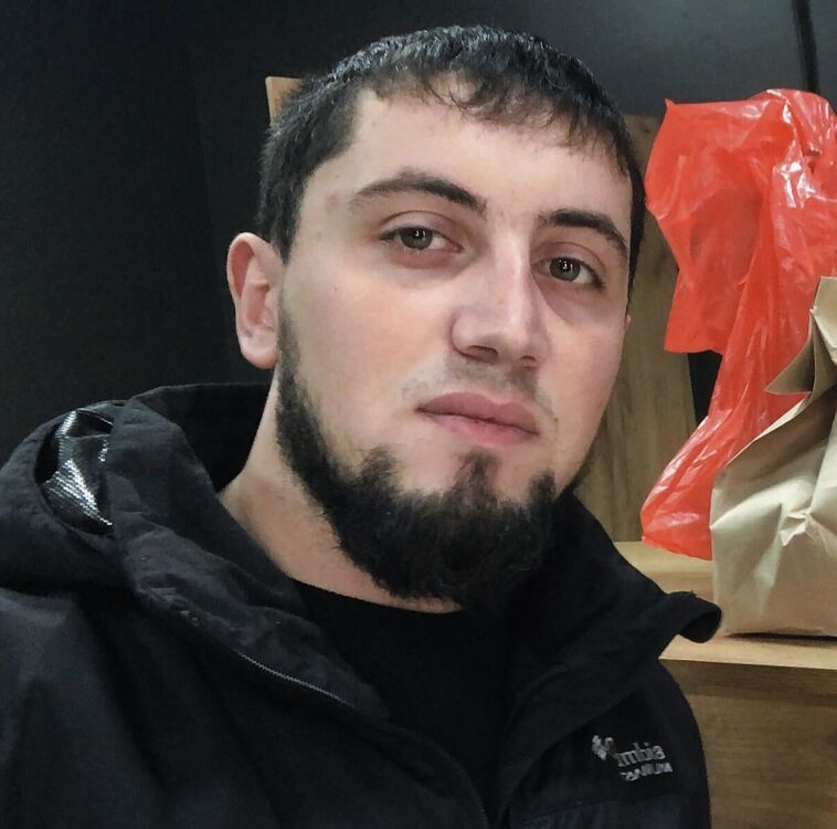  54269268  Muslim, 26 ,    