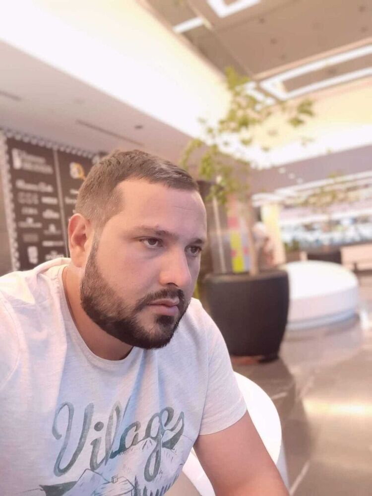  54521038  Ruslan, 39 ,    