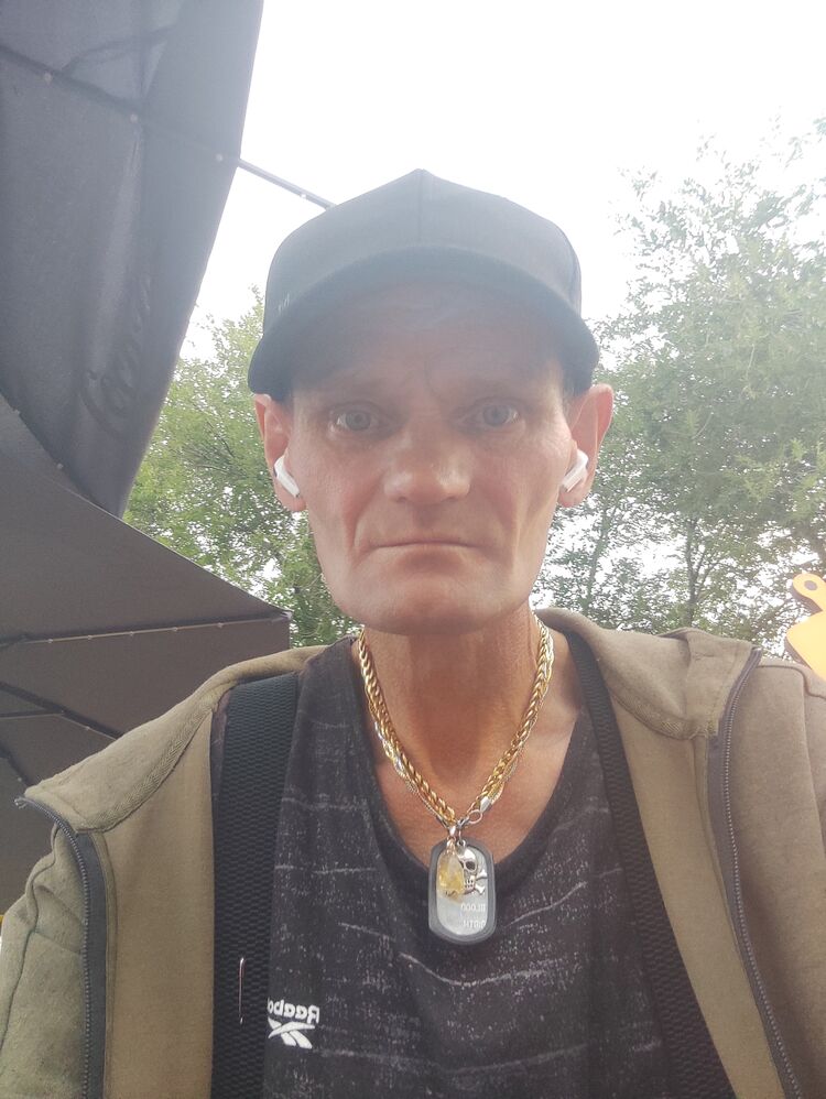  39285818  , 53 ,    