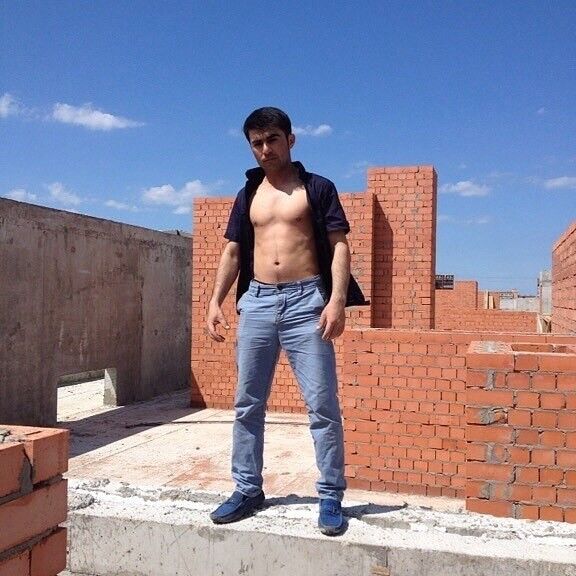  ,   Ali, 37 ,   