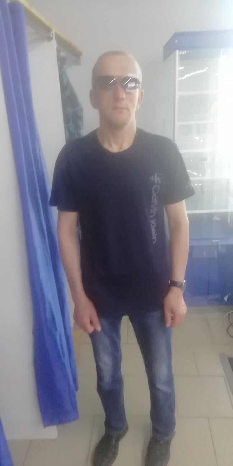  42977998   , 52 ,    