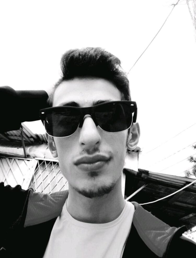  ,   Lukas, 23 ,   ,   