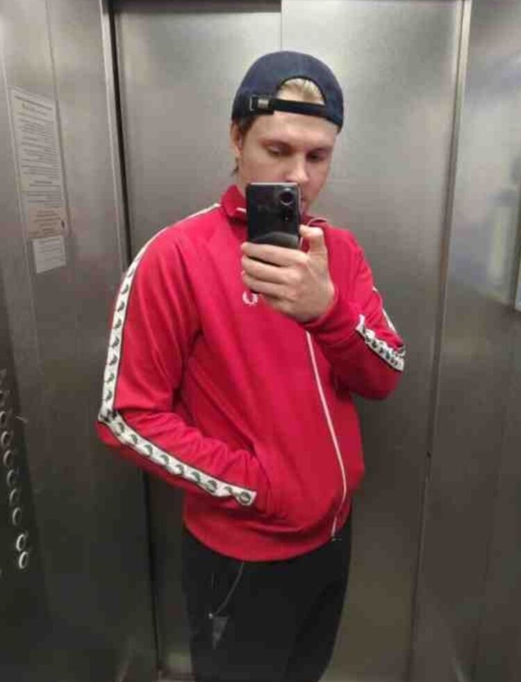 ���� 47982738 ����� ���������, 25 ���, ���� ���������� � ������