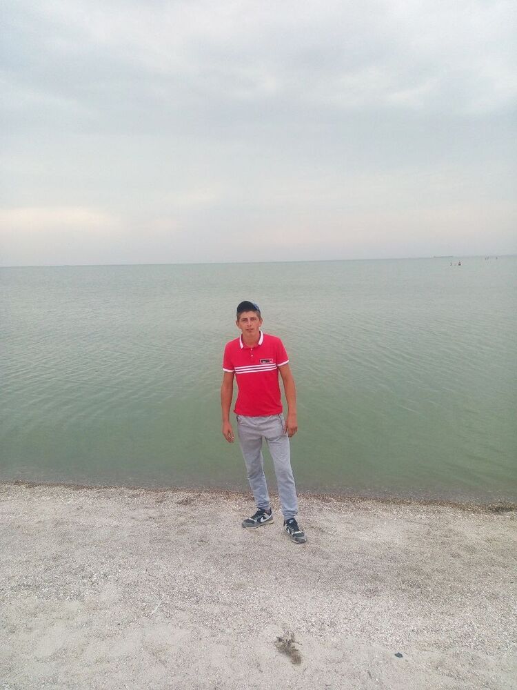  ,   Rustam, 29 ,   ,   