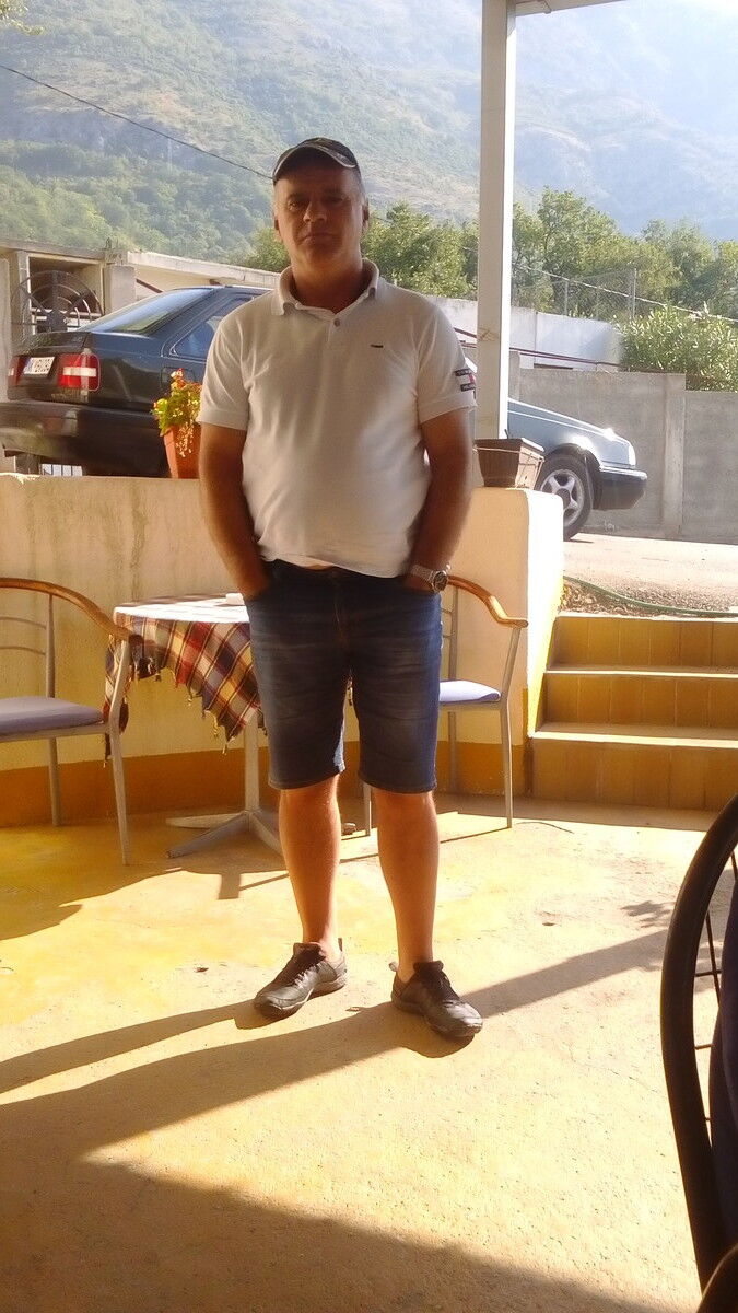  8069388  Veselin, 53 ,    Budva