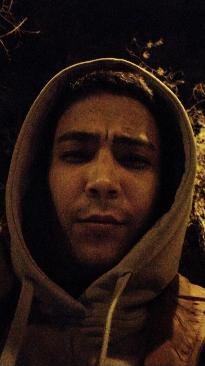  44798438  , 24 ,    