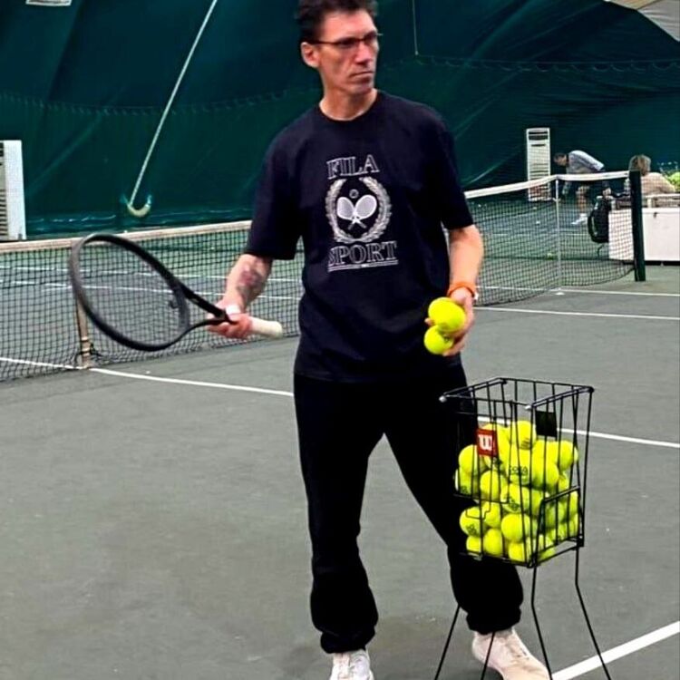  43946498  , 46 ,    --