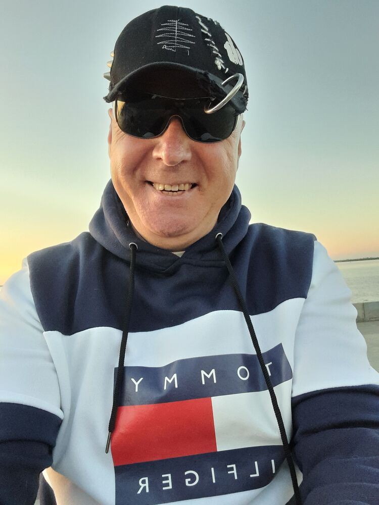  ,   Vyacheslav, 49 ,   ,   , c 