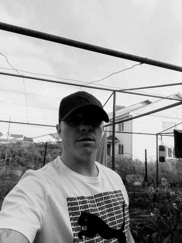  26699048  Roma, 37 ,    