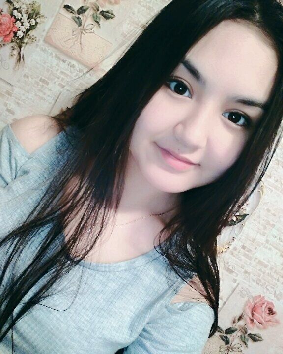  ,   Milana, 25 ,   ,   