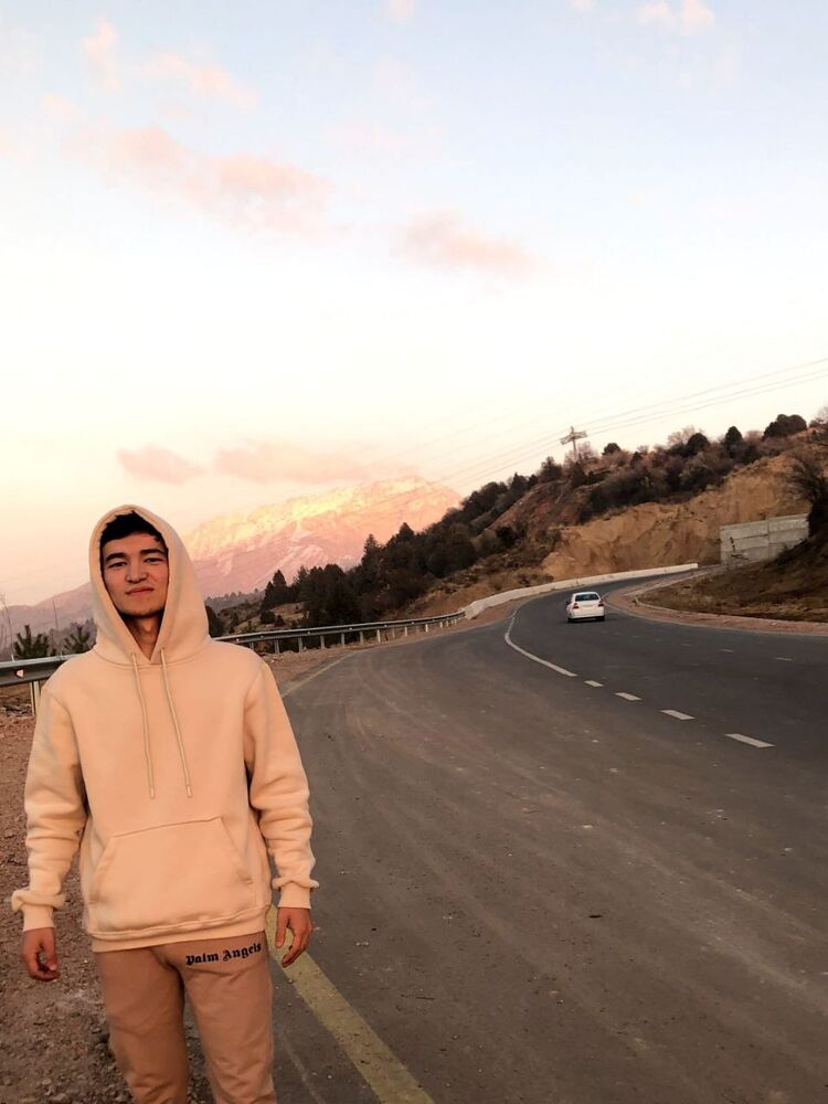  ,   Khan, 27 ,   ,   