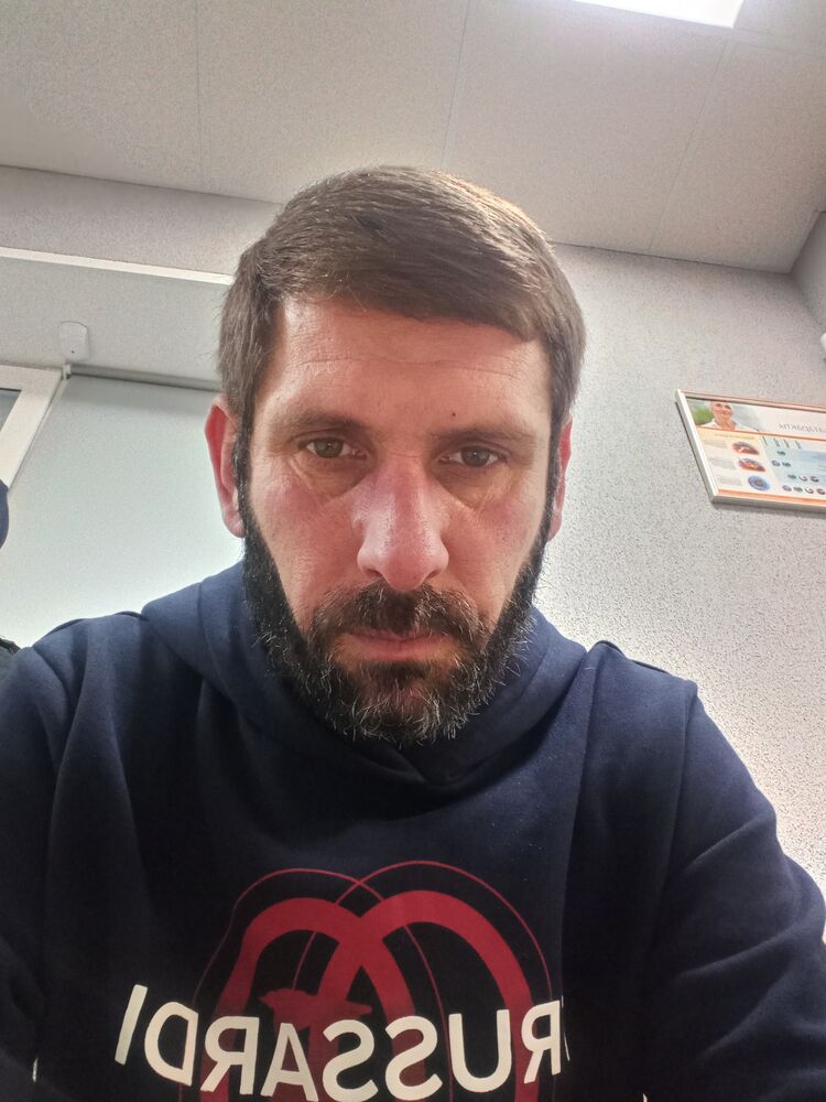  31108838  , 42 ,    