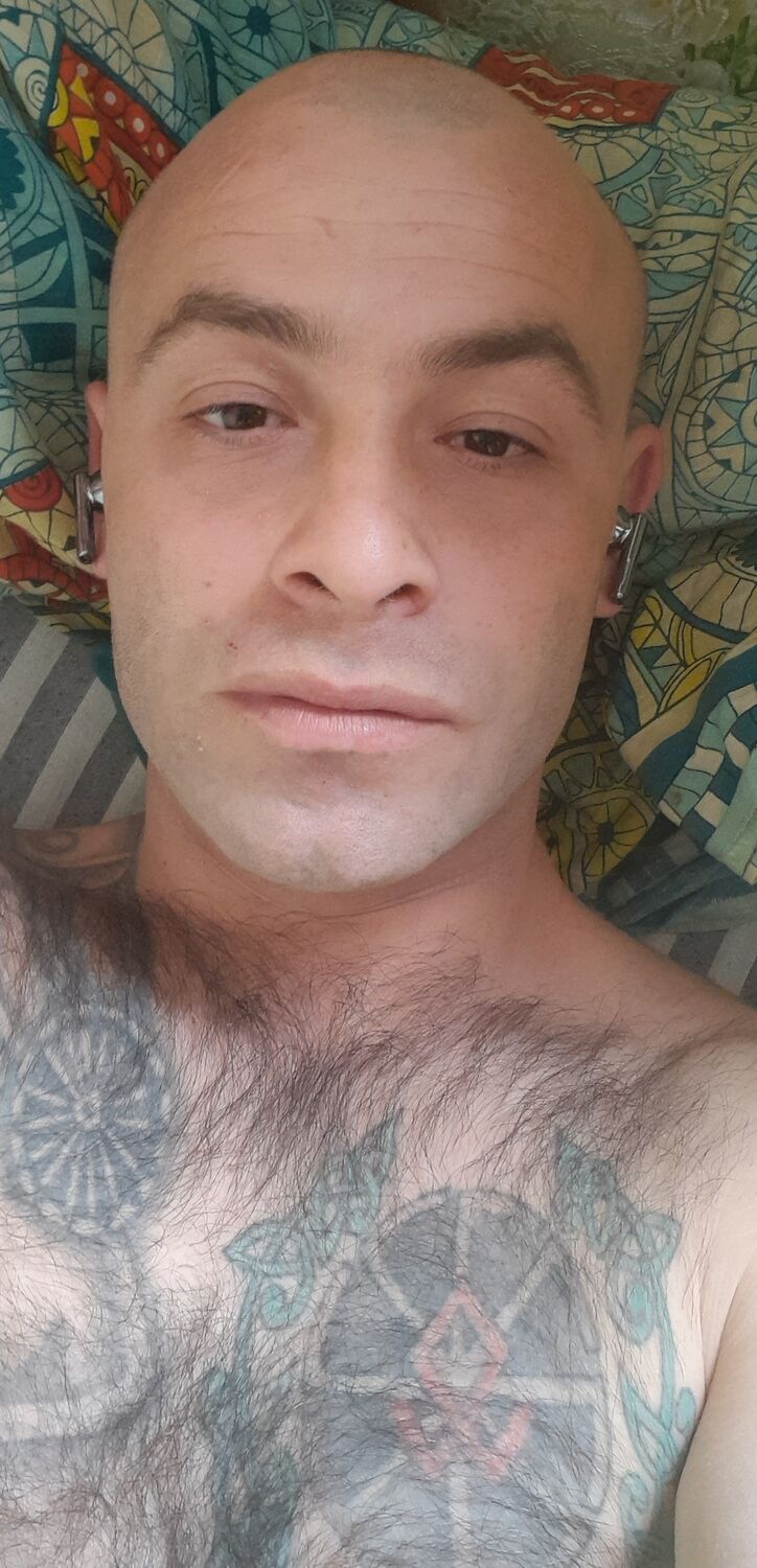  50847948  , 33 ,     