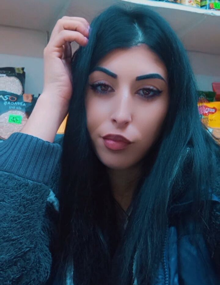  ,   Brunetika, 34 ,   ,   , 