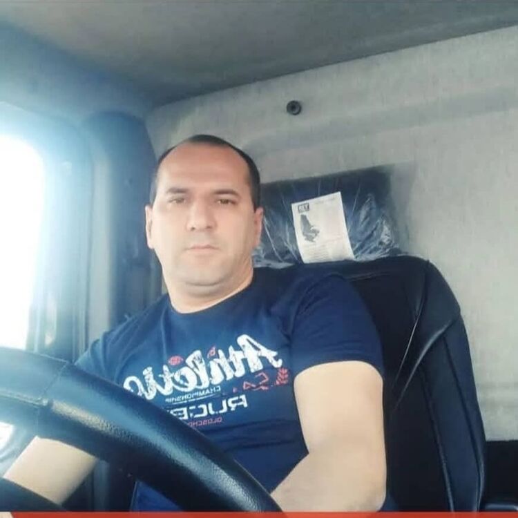  29877798  , 39 ,    