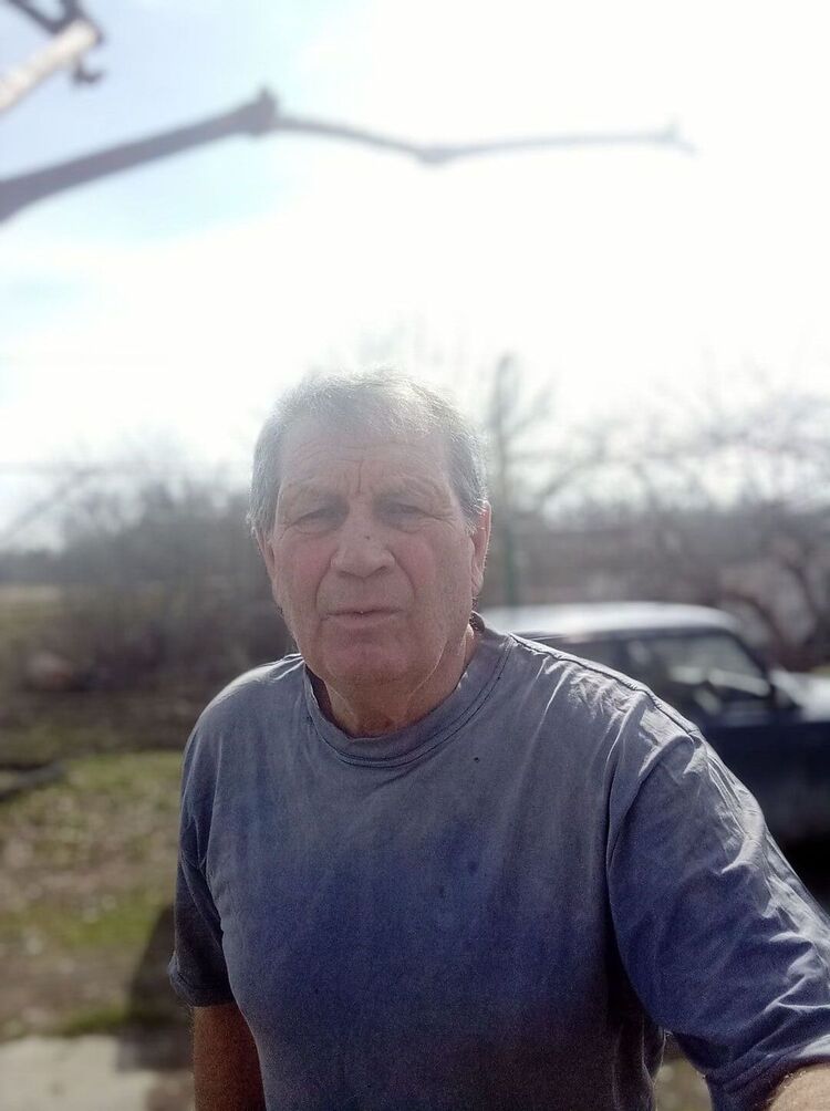  33465598  , 75 ,    