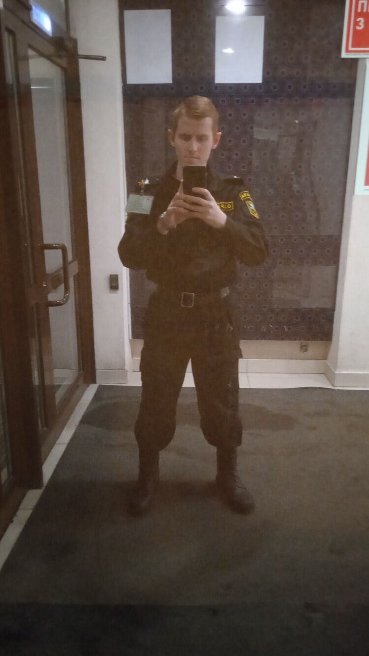  33335618  , 32 ,    